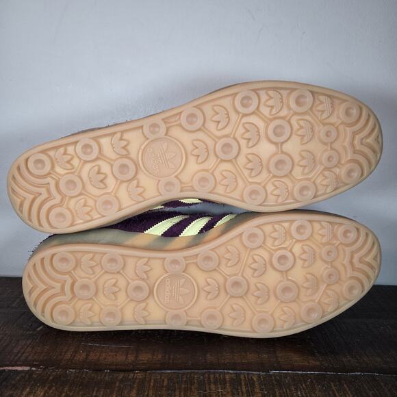 NEW Adidas Gazelle Indoor Mens Size 11.5 Low Shoes Sneakers Maroon Yellow JI0324 main image 4
